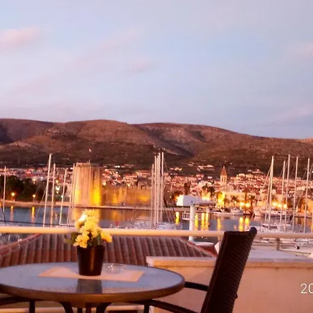 Daire Angel Trogir
